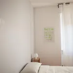Guest House Portmanteau